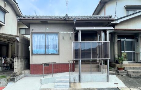 福山市大門町四丁目中古住宅 (1)