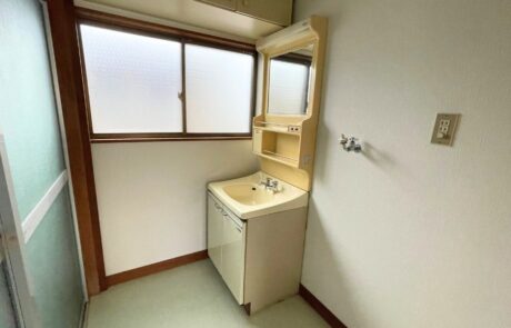 福山市大門町四丁目中古住宅 (10)